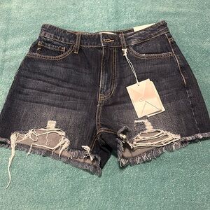 KanCan size 7/27 brand new with tags! ⭐️